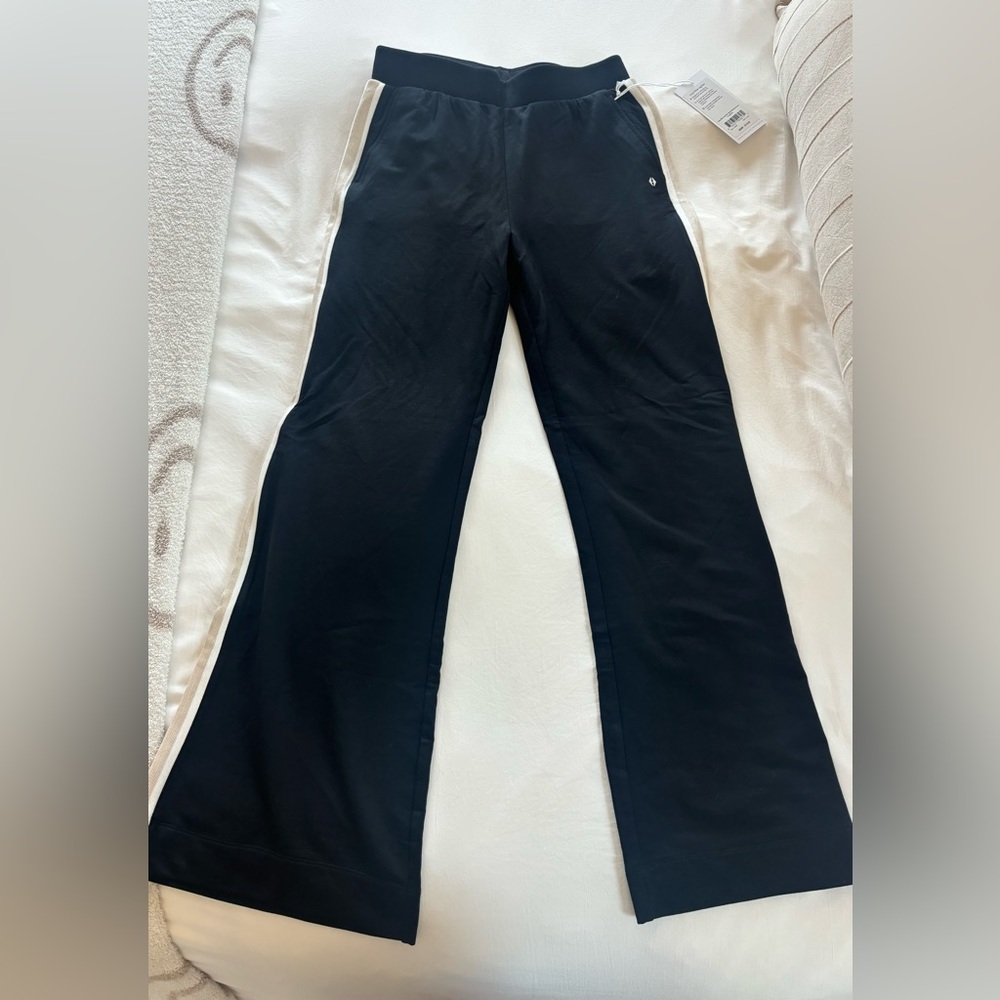 NWT Tavi Lounge Pants